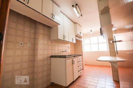 Apartamento à venda com 72m², 3 quartos e sem vaga Apartamento à venda com 72m², 3 quartos e sem vagaCozinha