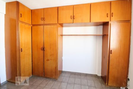Apartamento à venda com 72m², 3 quartos e sem vaga Apartamento à venda com 72m², 3 quartos e sem vagaQuarto Suíte