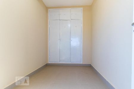 Apartamento à venda com 95m², 3 quartos e sem vagaQuarto de serviço