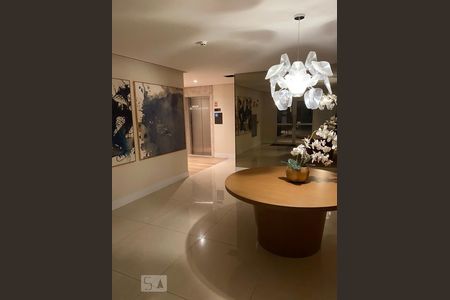 Apartamento para alugar com 42m², 1 quarto e 1 vagaHall