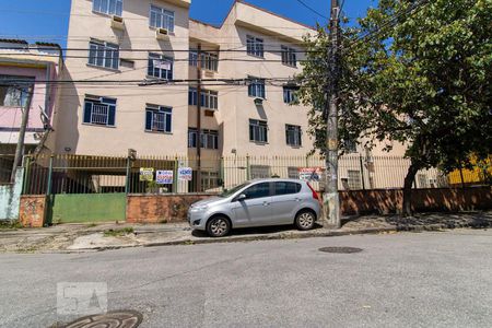 Apartamento à venda com 90m², 3 quartos e 1 vaga Apartamento à venda com 90m², 3 quartos e 1 vagaFachada