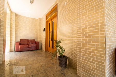 Apartamento à venda com 90m², 3 quartos e 1 vaga Apartamento à venda com 90m², 3 quartos e 1 vagaÁrea comum