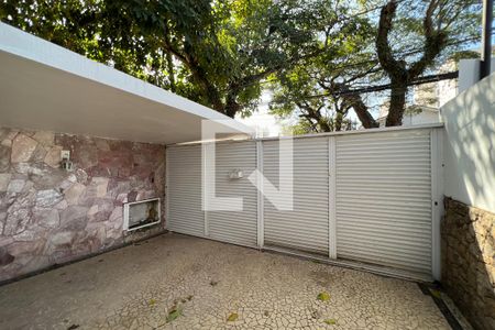 Casa à venda com 121m², 3 quartos e 2 vagasGaragem