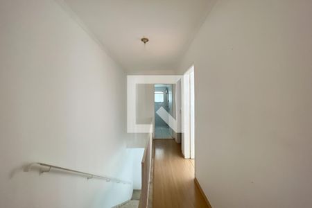 Casa à venda com 121m², 3 quartos e 2 vagasCorredor