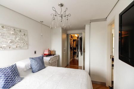 Apartamento para alugar com 148m², 3 quartos e 3 vagasSuíte 1