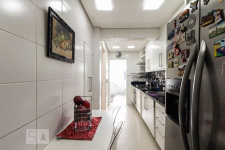 Apartamento para alugar com 148m², 3 quartos e 3 vagasCozinha 