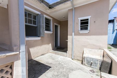 Casa para alugar com 50m², 1 quarto e sem vagaÁrea Externa