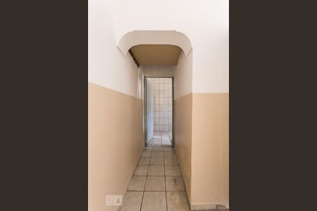 Corredor de casa para alugar com 1 quarto, 50m² em Vila Carrao, São Paulo