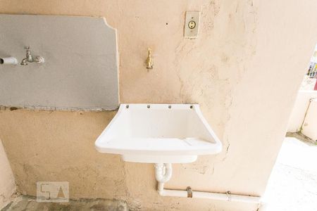 Casa para alugar com 50m², 1 quarto e sem vagaÁrea de Serviço