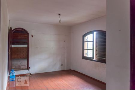 Casa à venda com 500m², 3 quartos e 6 vagasQuarto