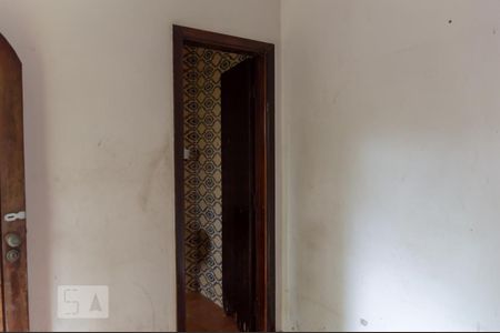 Casa à venda com 500m², 3 quartos e 6 vagasQuarto de Serviço