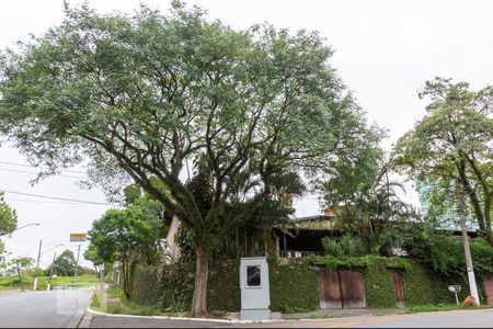 Casa à venda com 500m², 3 quartos e 6 vagasFachada