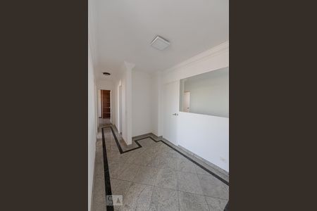 Corredor de apartamento à venda com 3 quartos, 92m² em Tatuapé, São Paulo