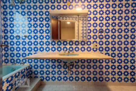 Apartamento à venda com 132m², 3 quartos e 1 vagaSuíte