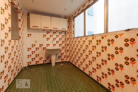 Apartamento à venda com 132m², 3 quartos e 1 vagaÁrea de serviço