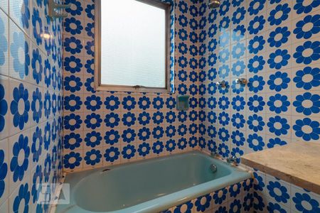 Apartamento à venda com 132m², 3 quartos e 1 vagaSuíte