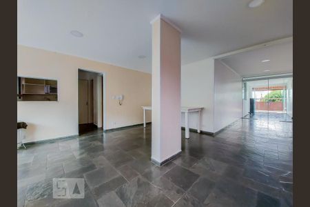 Apartamento à venda com 100m², 2 quartos e 2 vagasÁrea comum - Salão de festas