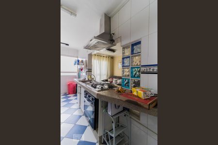 Apartamento à venda com 100m², 2 quartos e 2 vagasCozinha