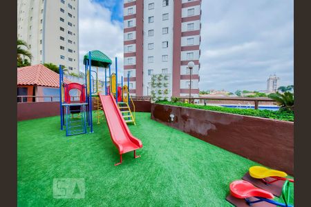 Apartamento à venda com 100m², 2 quartos e 2 vagasÁrea Comum - Playground