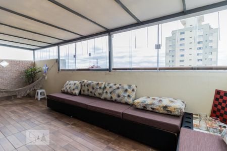 Apartamento à venda com 100m², 2 quartos e 2 vagasCobertura