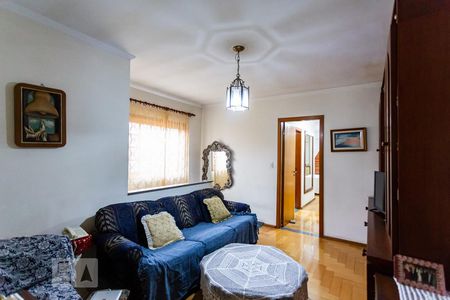 Casa à venda com 260m², 3 quartos e 6 vagasSala de TV