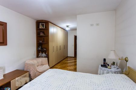 Casa à venda com 260m², 3 quartos e 6 vagasSuite 3