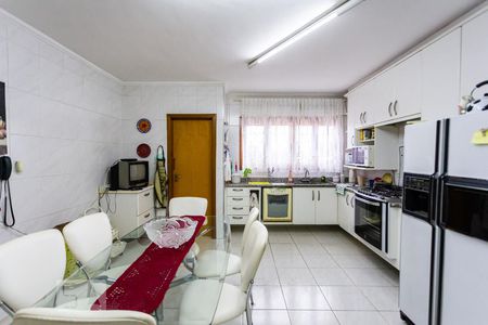 Casa à venda com 260m², 3 quartos e 6 vagasCozinha