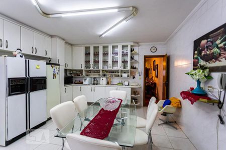 Casa à venda com 260m², 3 quartos e 6 vagasCozinha