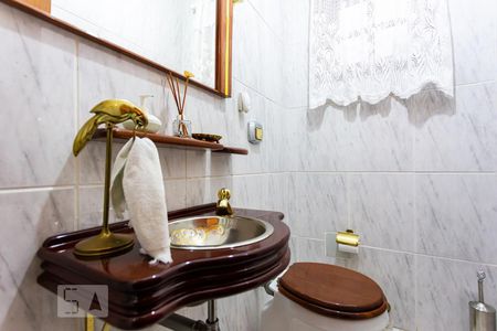 Casa à venda com 260m², 3 quartos e 6 vagasLavabo