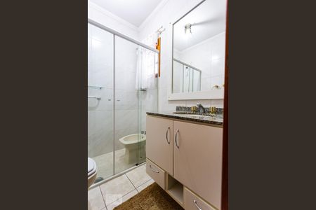 Casa à venda com 260m², 3 quartos e 6 vagasBanheiro da Suite 2