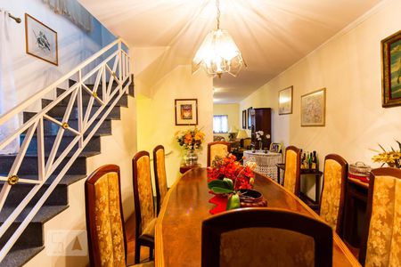 Casa à venda com 260m², 3 quartos e 6 vagasSala de Jantar