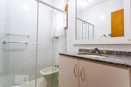 Casa à venda com 260m², 3 quartos e 6 vagasBanheiro da Suite 2