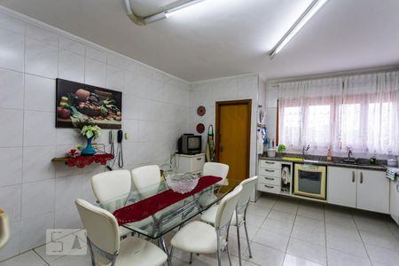 Casa à venda com 260m², 3 quartos e 6 vagasCozinha