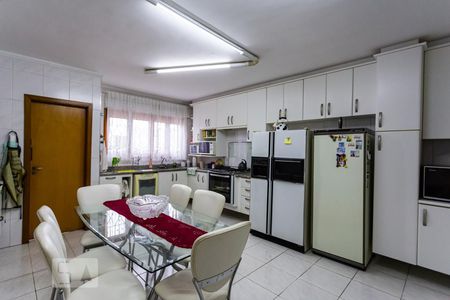 Casa à venda com 260m², 3 quartos e 6 vagasCozinha