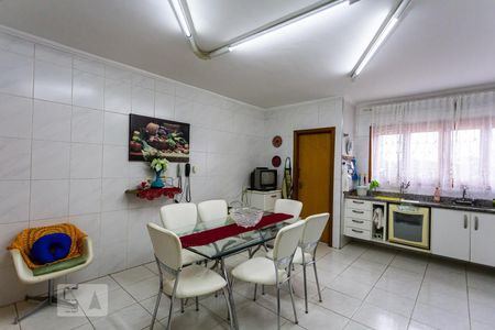 Casa à venda com 260m², 3 quartos e 6 vagasCozinha