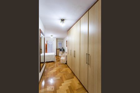 Casa à venda com 260m², 3 quartos e 6 vagasSuite 3