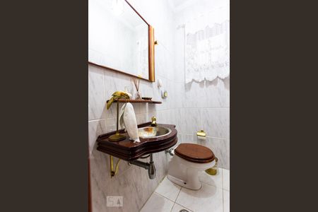 Casa à venda com 260m², 3 quartos e 6 vagasLavabo