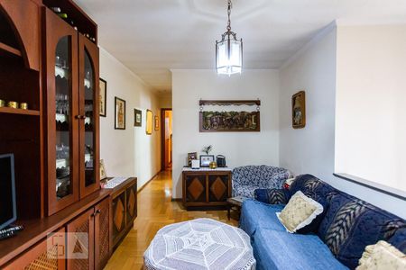 Casa à venda com 260m², 3 quartos e 6 vagasSala de TV