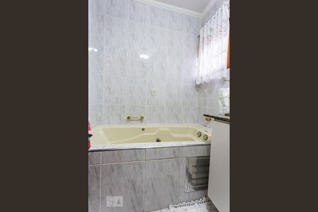 Casa à venda com 260m², 3 quartos e 6 vagasBanheiro da Suite 3