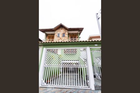 Casa à venda com 260m², 3 quartos e 6 vagasFachada