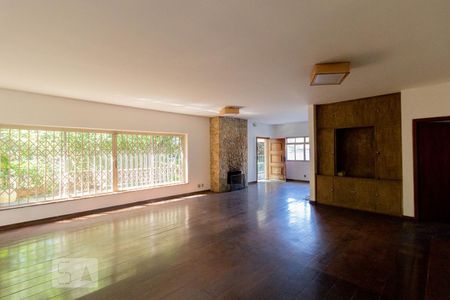 Sala de casa para alugar com 3 quartos, 348m² em Alto de Pinheiros, São Paulo