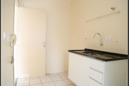 Apartamento para alugar com 78m², 3 quartos e 2 vagasCozinha