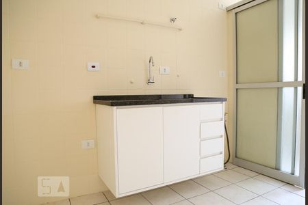 Apartamento para alugar com 78m², 3 quartos e 2 vagasCozinha