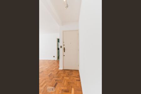 Entrada Social de apartamento à venda com 2 quartos, 100m² em Pinheiros, São Paulo