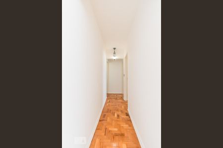 Corredor de apartamento à venda com 2 quartos, 100m² em Pinheiros, São Paulo