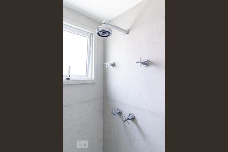 Apartamento à venda com 86m², 2 quartos e 3 vagasBanheiro da suíte