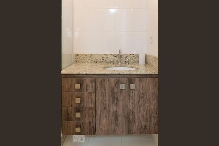 Apartamento à venda com 76m², 2 quartos e 1 vagaBanheiro Social