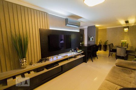 Sala de apartamento para alugar com 2 quartos, 92m² em Campinas, São José