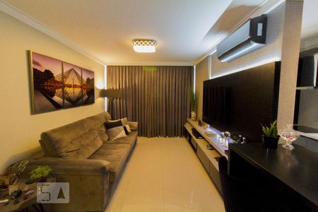 Sala de apartamento para alugar com 2 quartos, 92m² em Campinas, São José