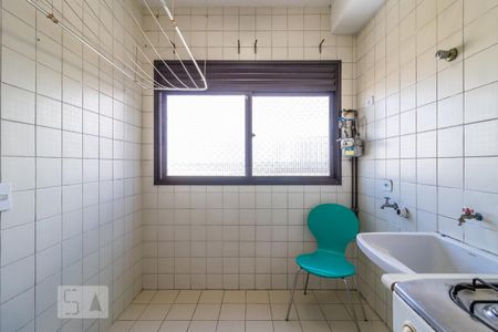 Apartamento à venda com 90m², 2 quartos e 2 vagas Apartamento à venda com 90m², 2 quartos e 2 vagasÁrea de Serviço